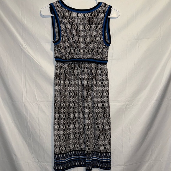 Max Studio Dress - Picture 3 of 3